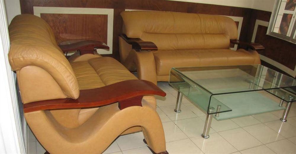 Afrique Hotel Douala Airport Eksteriør billede